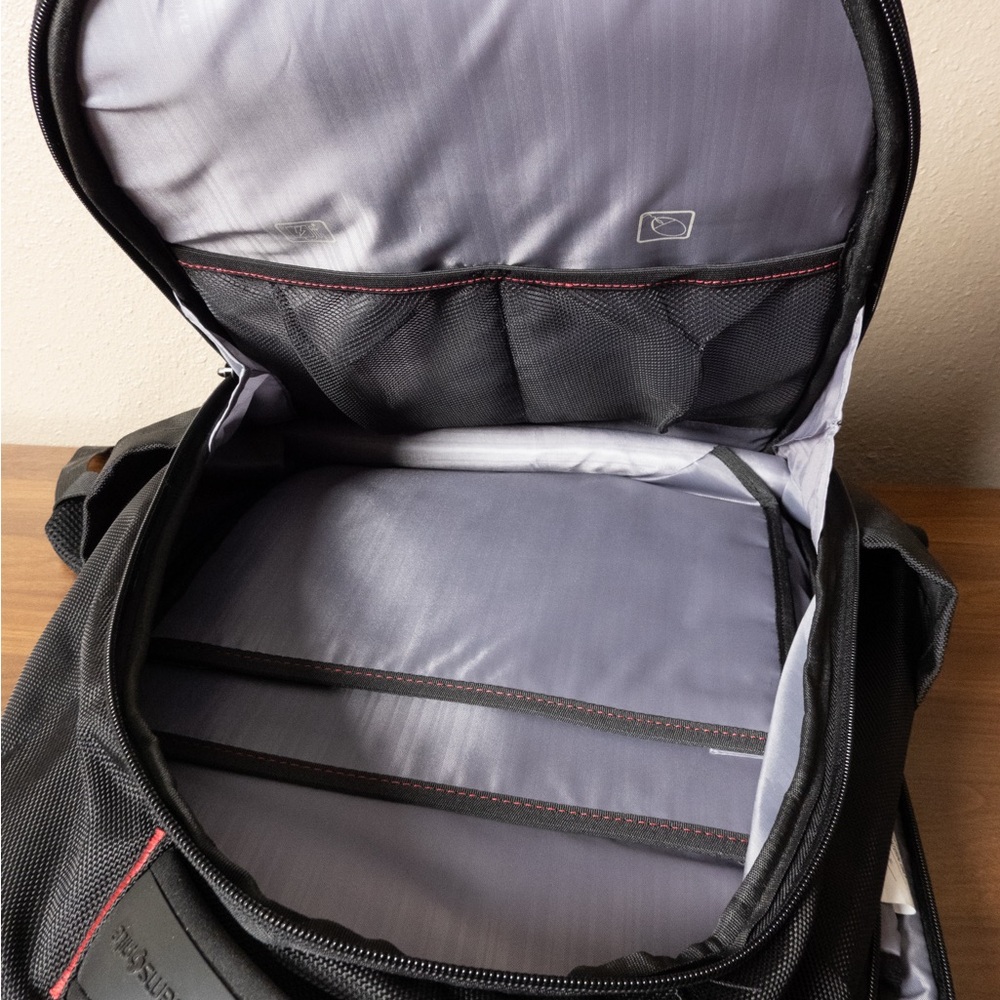 Samsonite Classic Black Backpack - image 6